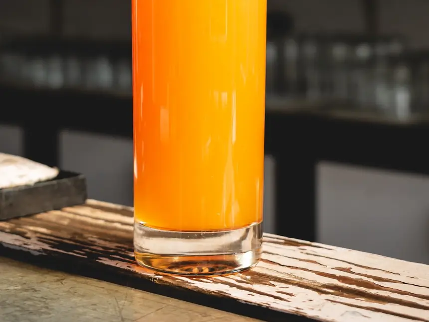 Jugos naturales — Frambuesa, piña, naranja o maracuyá.
